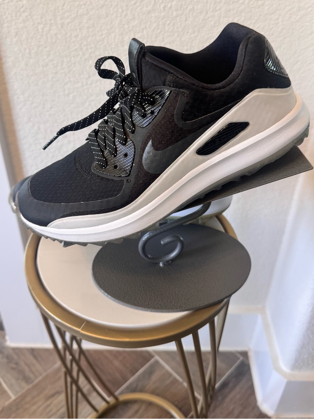 Nike Air Zoom 90 IT Black and White Golf Sneaker - Picture 4 of 10